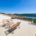 Luxoria Apartamento Neum