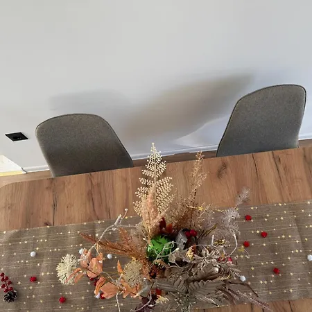 アパート Luxoria ネウム